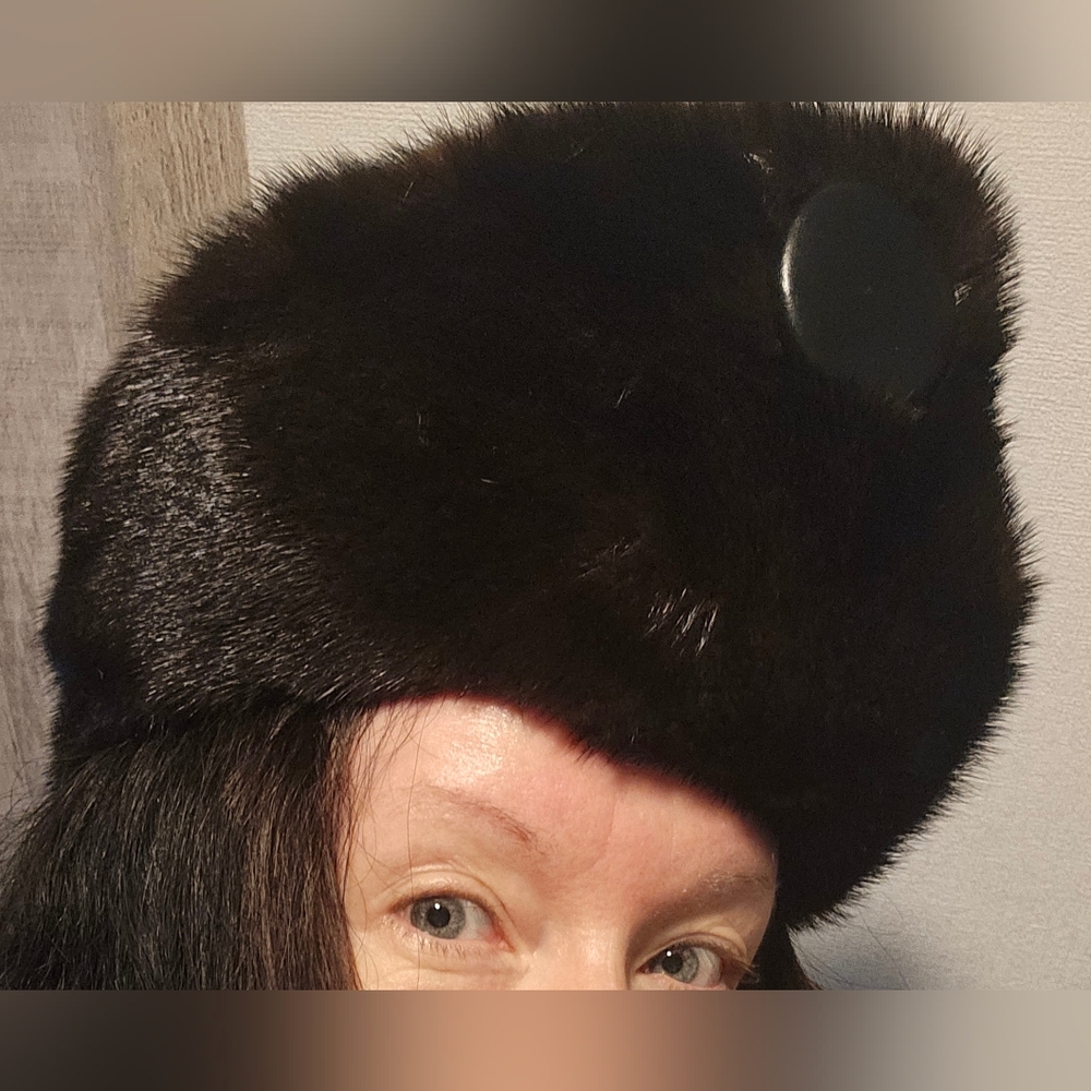 Vintage Kates Boutique Dark Brown Mink Fur Hat, Made in Canada